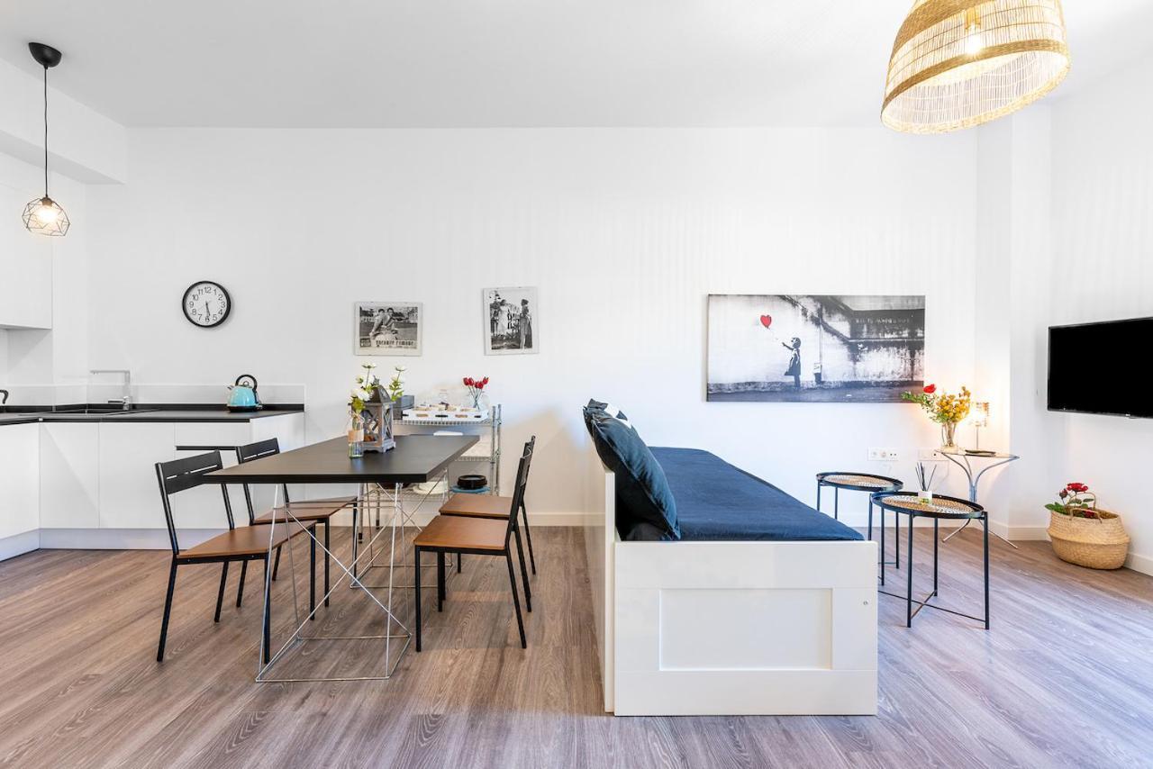 Apartamento Don Rodrigo Малага Екстер'єр фото